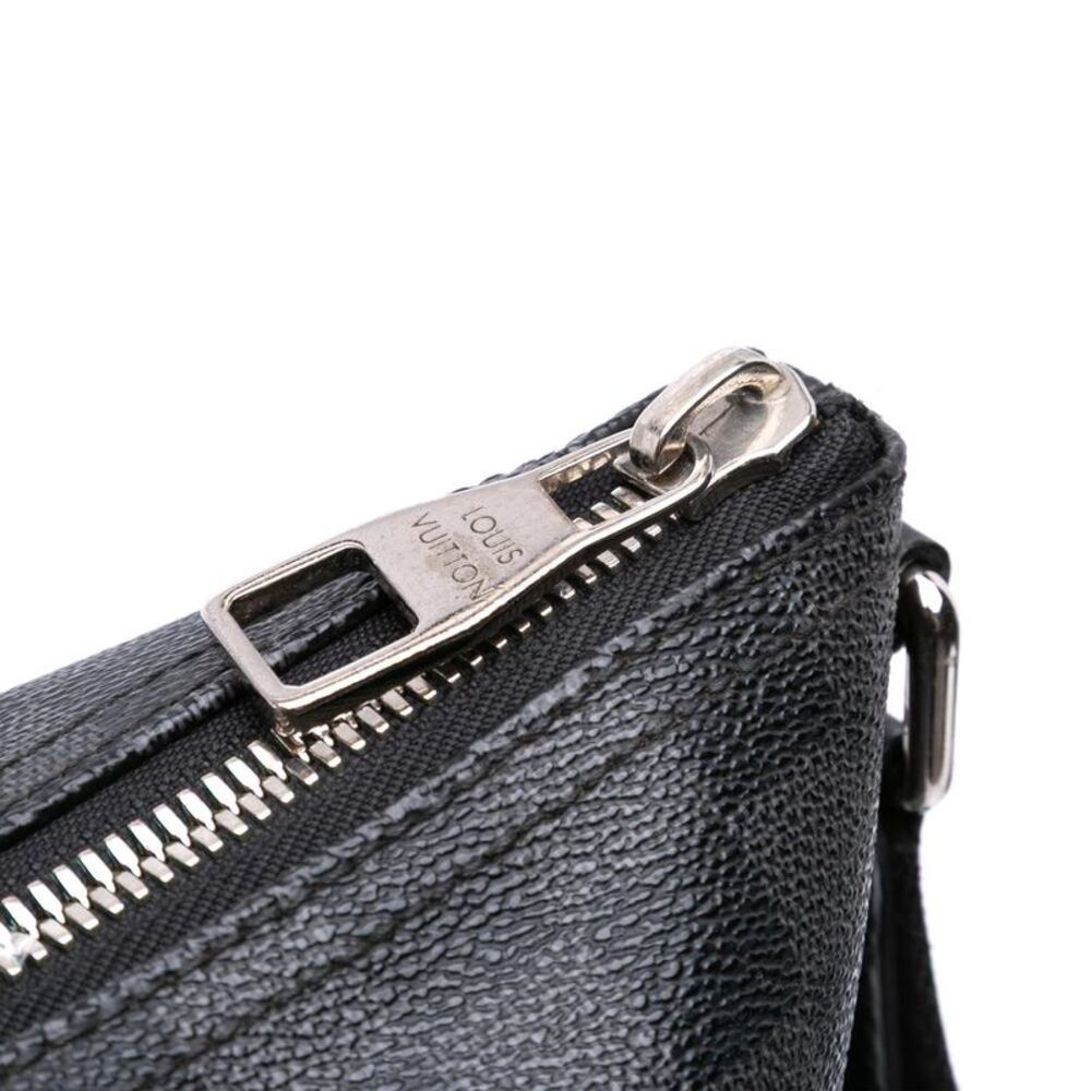 Pre Loved louis vuitton District PM Messenger Bag Women Black Crossbody Bags - Picture 6 of 7
